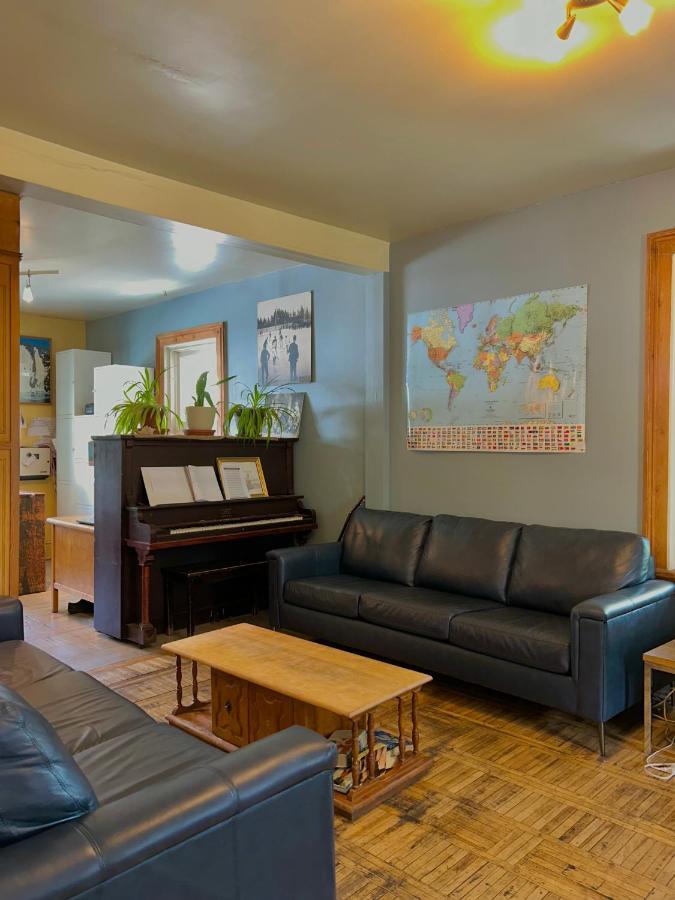 Auberge Internationale De Rivière-du-Loup エクステリア 写真