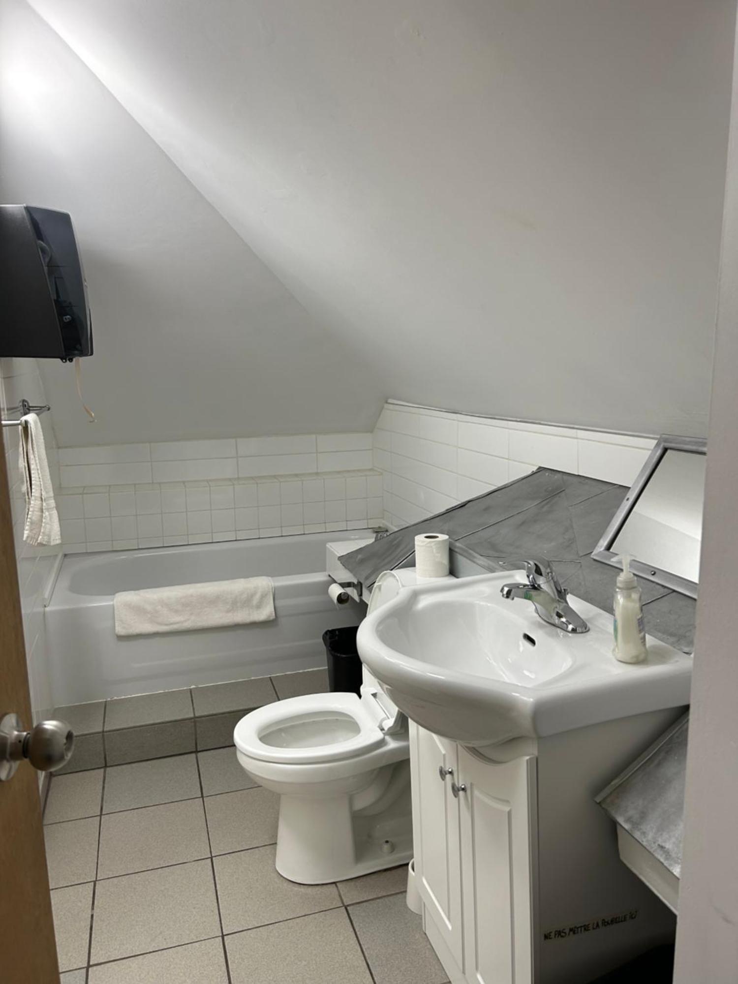 Auberge Internationale De Rivière-du-Loup エクステリア 写真