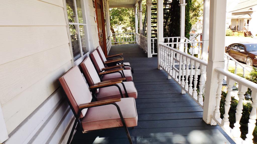 Auberge Internationale De Rivière-du-Loup エクステリア 写真
